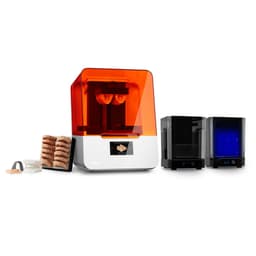 From software to print monitoring and automated post-processing tools, Formlabs offers a hassle-free and clean workflow that fits any dental practice.