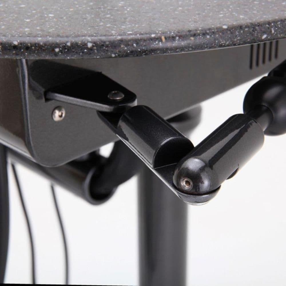 Adjustable arm