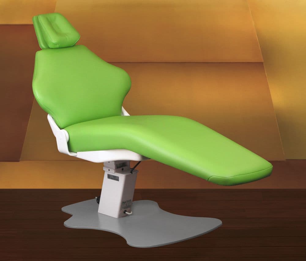 Royal OR-A chair