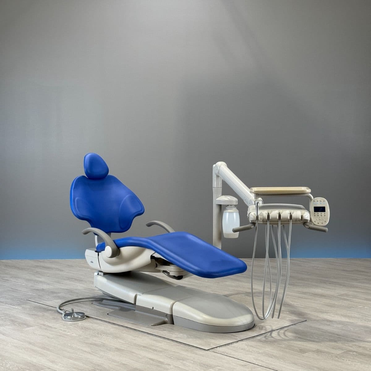 Adec® Certified PreOwned Dental Chairs and Packages Henry Schein