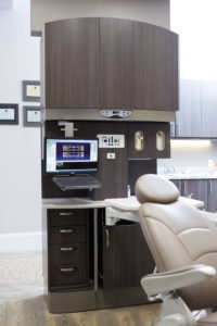 Dental operatory showing 12 o'clock cabinetry